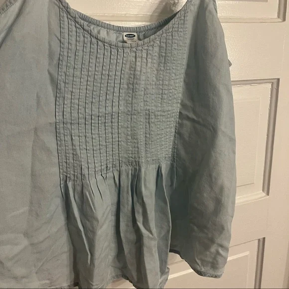 Old Navy Cami - Picture 2 of 4